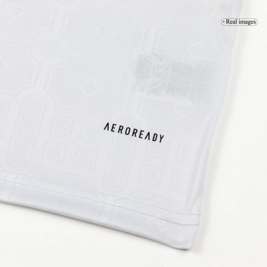 Close-up of the white and black subtle tonal fabric on the men's Roma 2025/26 Third jersey