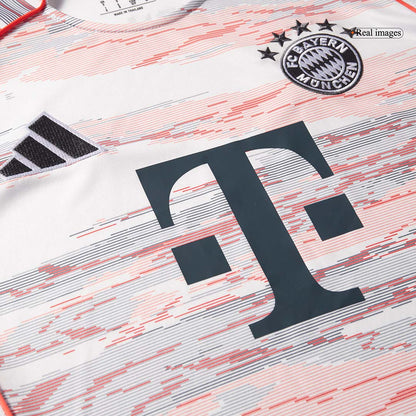 MÜLLER #25 Mens Bayern Munich Away Jersey 2025/26